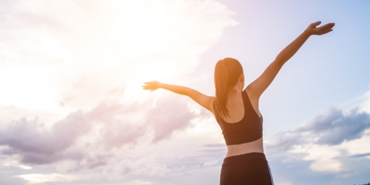 Aumento da imunidade pode ser estimulado com três atitudes simples por Dra. Adriane Zonato